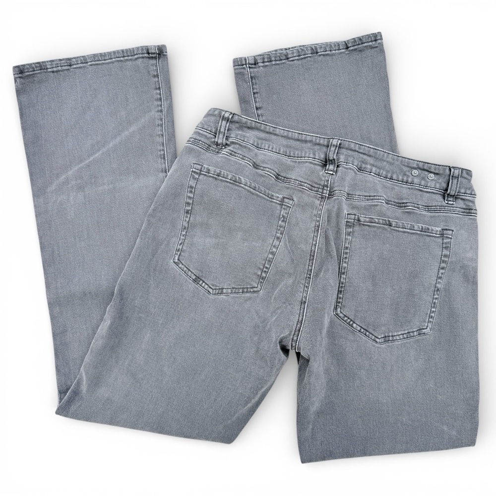 CAbi Slim Boot Cut Jeans Women's 12 Charcoal Gray Black #3042R - Picture 7 of 9